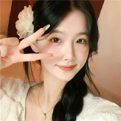 穿风信子蓝的少女